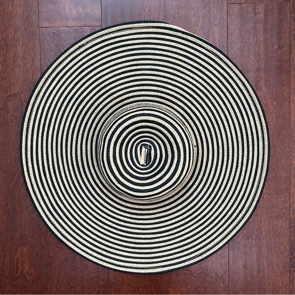 Papillon Extra Wide Brim Striped Sun Hat in Black and Tan, 100% Paper, OS - Picture 4 of 16